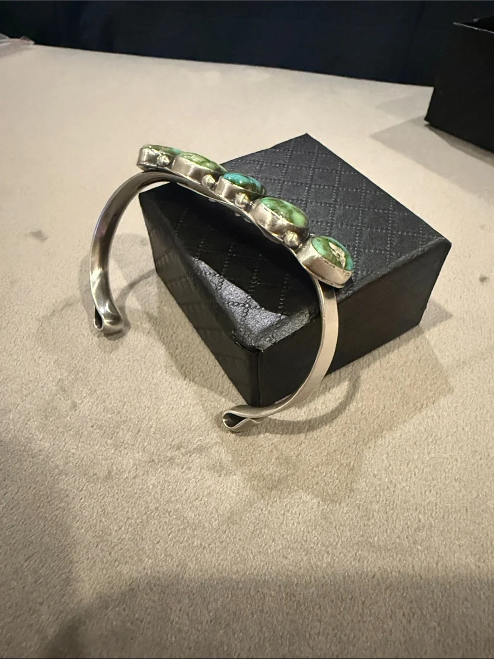 Darrel Morgan Handmade Green Turquoise Sterling Silver Statement Bracelet - Picture 2 of 4